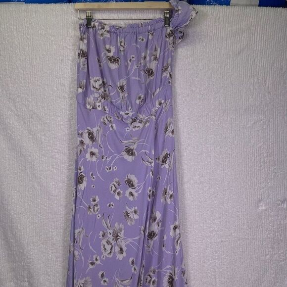 Flynn Skye Lavender Floral Off the Shoulder Morning Bouquet Maxi Dress Size XL - Picture 1 of 10